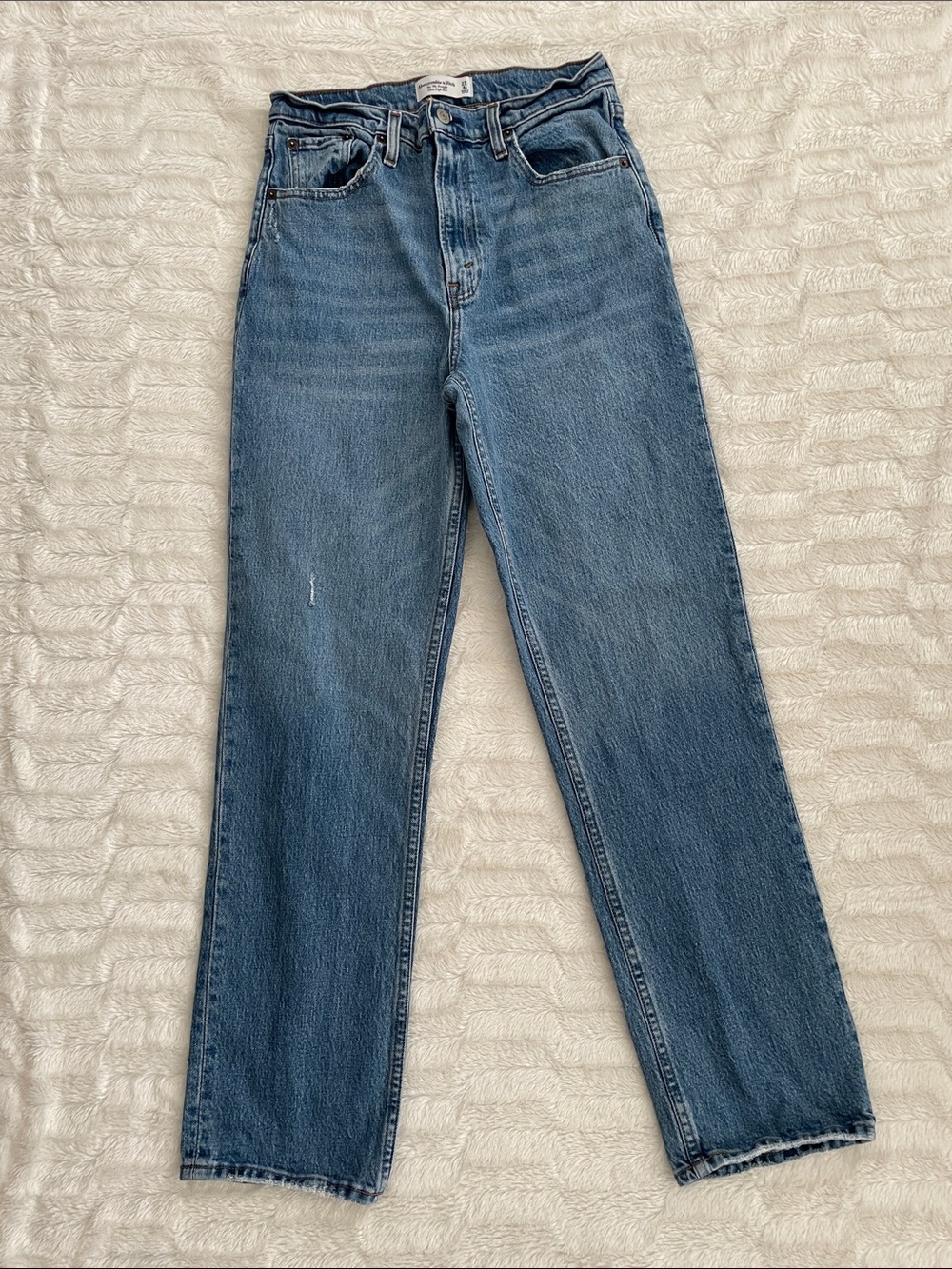 Abercrombie & Fitch Straight Leg Jeans - Light Blue Denim